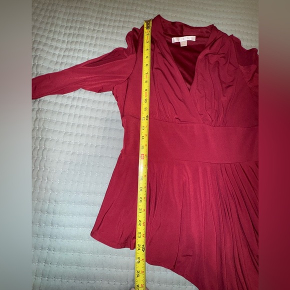 BOSTON PROPER Burgundy V-Neck Cold Shoulder Fit Fare Peplum Blouse Size M GUC - Picture 9 of 13
